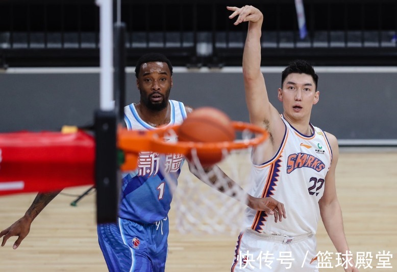 齐麟|新疆惨败上海!全队狂失误,攻守全崩,2废将太辣眼,齐麟无防守