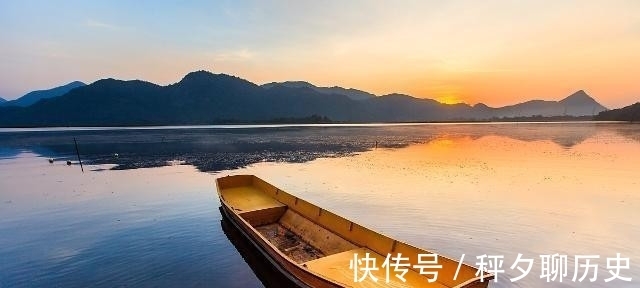 青箬笠#苏轼“抄”来的经典,将一首唐代惊艳之作,添了几句改成一首妙词