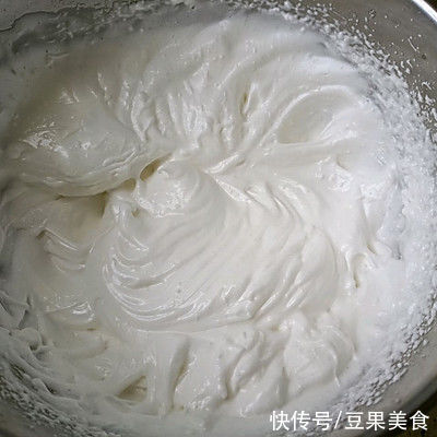 #健康甜蜜烘焙料理#零卡糖戚风蛋糕