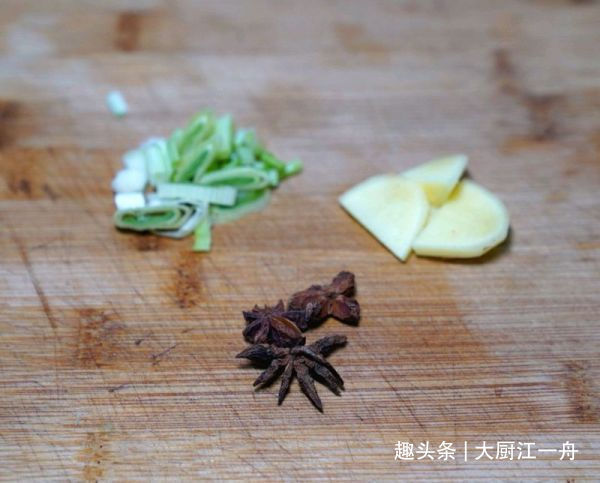 糖醋汁如何调牢记黄金比例“54321”，按照这个步骤，一次成功