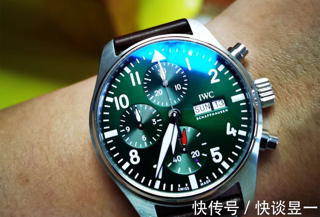 万国|劳力士熊猫迪太贵,还买不到?那万国飞行员计时值得考虑!