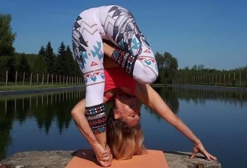 节奏|生活节奏不宜过快，早上出门前不如练练瑜伽，舒缓全身，清醒头脑