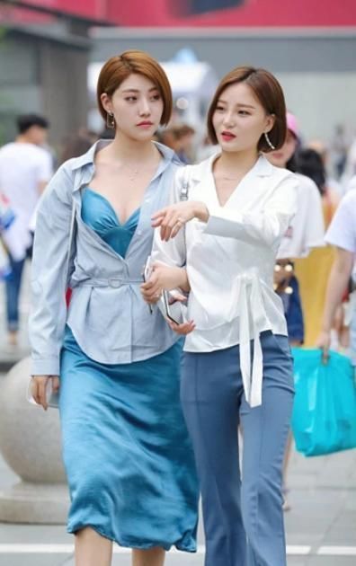 与众不同|一组路人街拍,百搭时尚不挑人的穿搭,美的与众不同