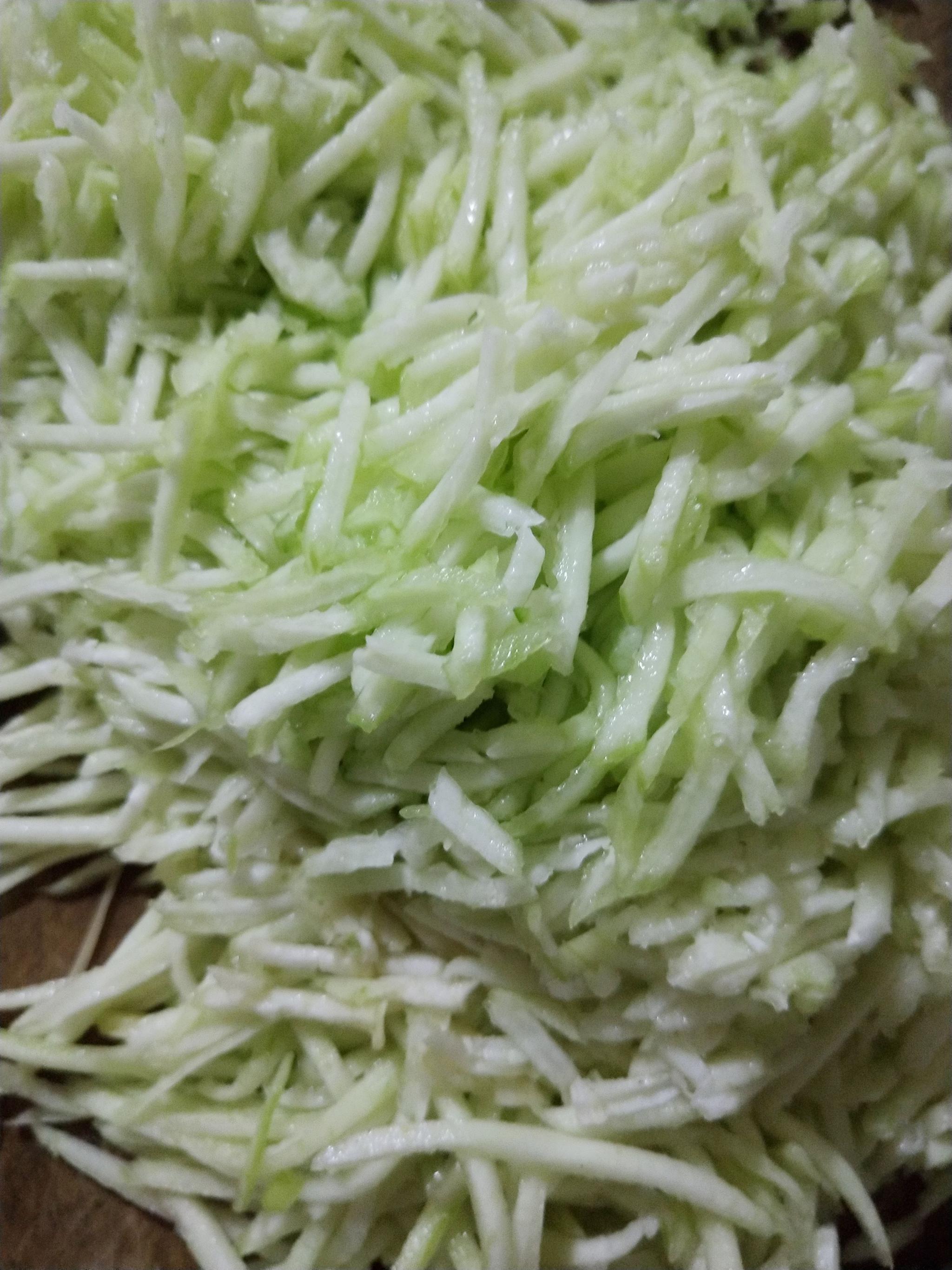 这馅的饺子你准没吃过,鲜美多汁,每次吃二十多个