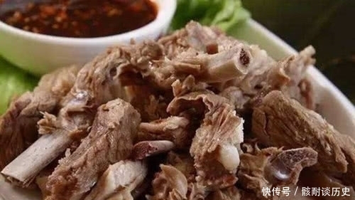 宋代一种肉火爆,皇帝贪吃睡不着,大臣吃肉吃到吐,民间变着法吃