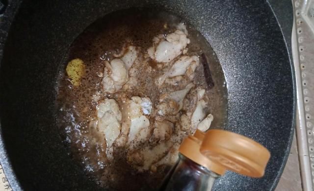 秋后|秋后“贴膘”，我家全靠它，三两下炒一锅，鲜嫩多汁，解馋又顶饱