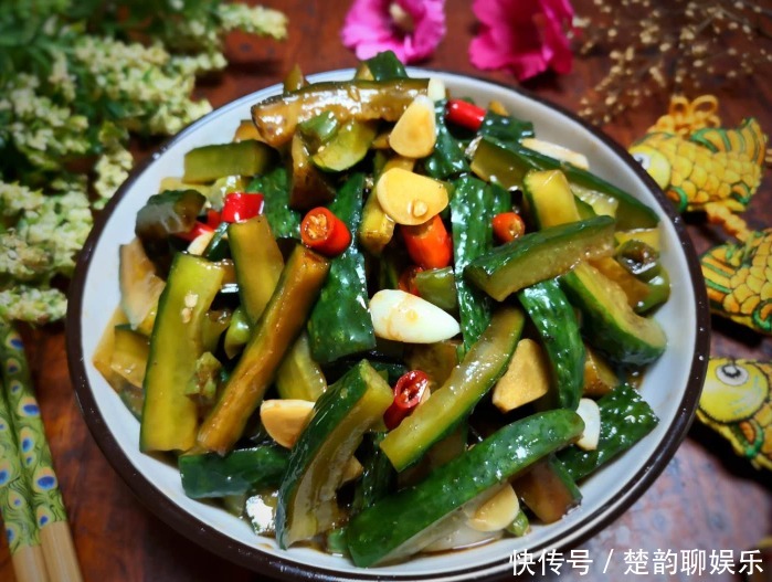 脆爽又入味|腌黄瓜,加盐后别直接加调料!多做1步,脆爽入味,1小时就腌好