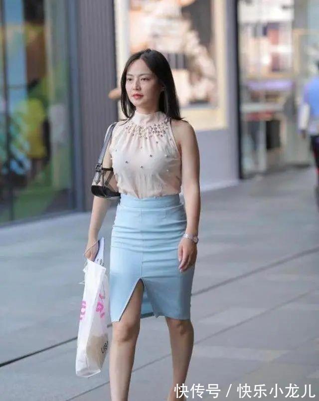 脖颈 连衣裙穿搭还可以拉长脖颈,要讲究色彩搭配,怎么穿也不会崩溃