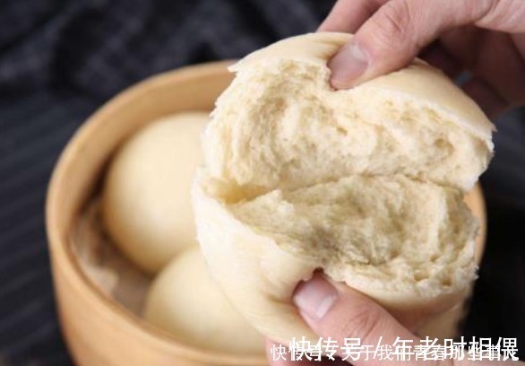蒸馒头用大火还是小火？很多人用错了火，难怪馒头干硬塌陷，不香