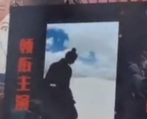 芒果TV举办招商会，两档节目暗示邀请肖战，却遭网友质疑溜粉