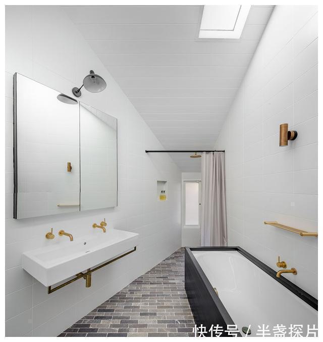 洗手柜|学学她家装修设计,电视柜、洗手柜都能省了!不是穷而是太明白了