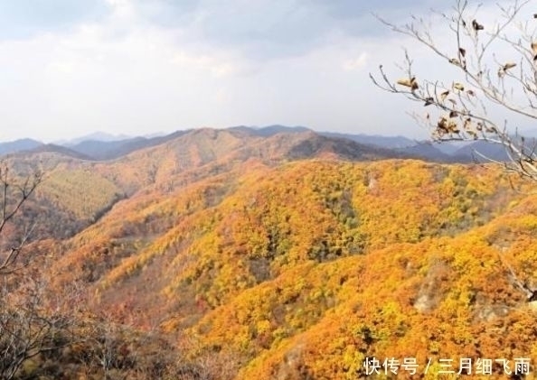 东北最“陡峭”的山峰，阶梯接近90度，险峻程度比肩华山