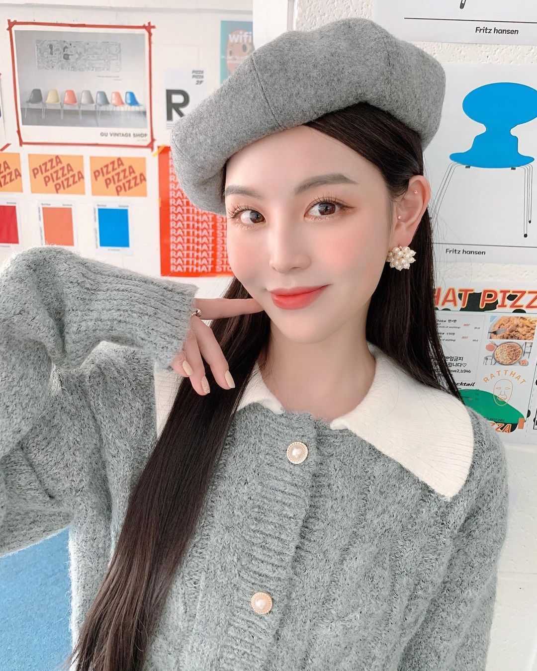 搭配|初秋女孩街拍时尚穿搭, 打扮不老气, 简约大方就很美