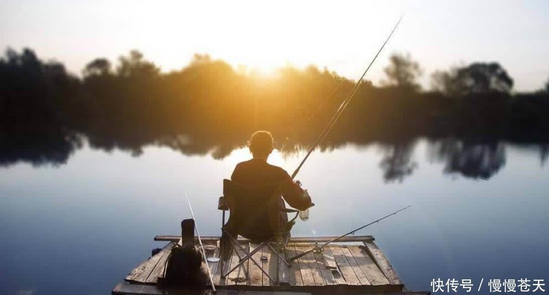 春天钓鱼,为啥新手扎堆的好天气都不上鱼?因为那天气不是好天气