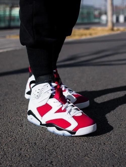 aj6 不要忘了新年第一抽!胭脂红 AJ6 男女款明早发售!