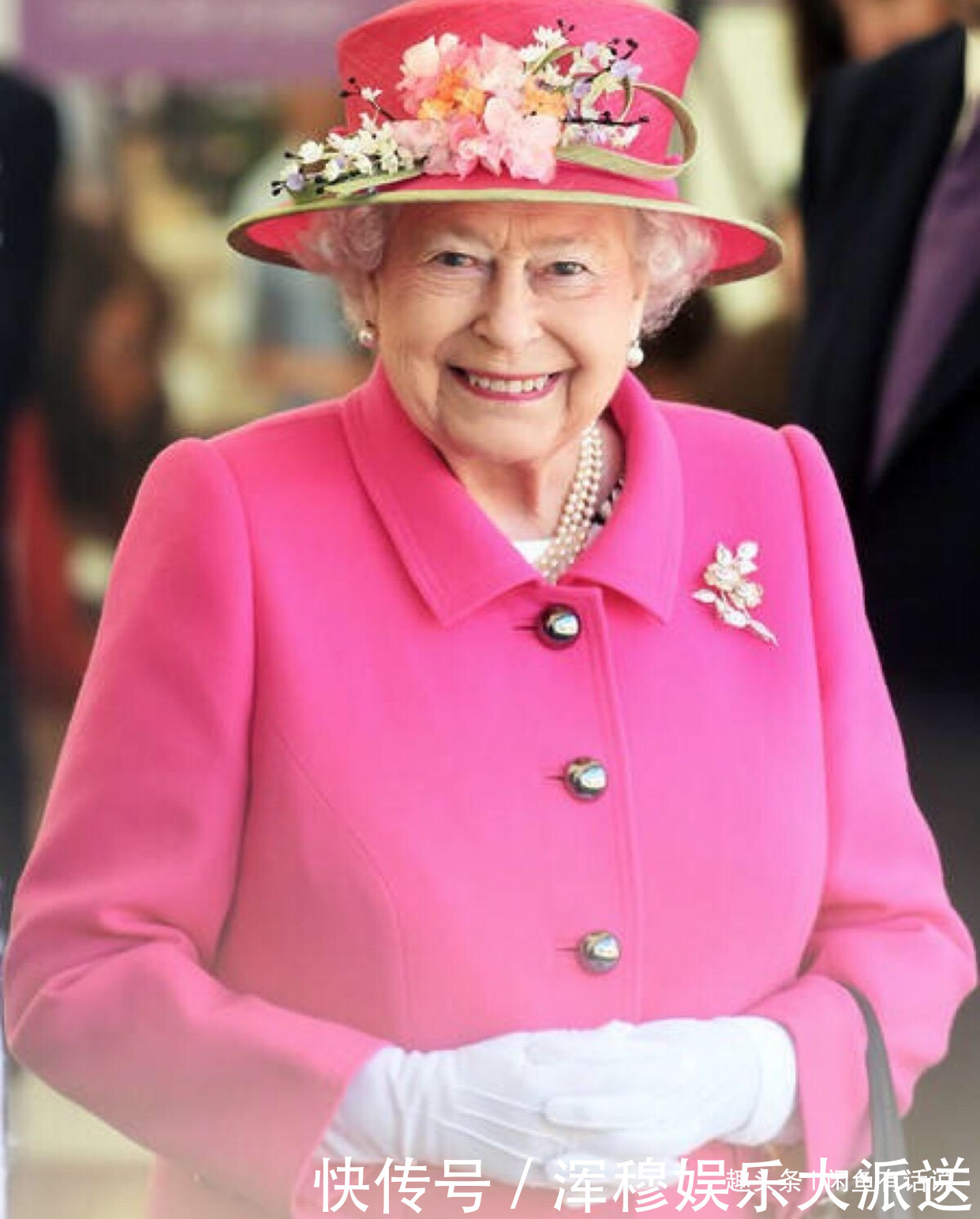 94岁高龄脸上却没斑点,英女王皮肤好到惊人,护肤方法却不用花钱