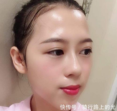 断货王|那些“断货王护肤品”太坑了,粉水、黄油均上榜,用完长痘还过敏