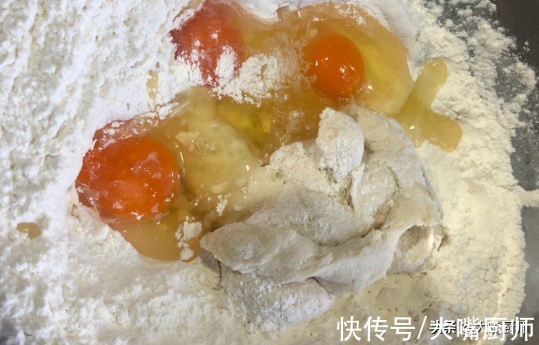 好吃|奶奶炸麻叶、麻花的老手艺,配方用了几十年,营养好吃,建议收藏