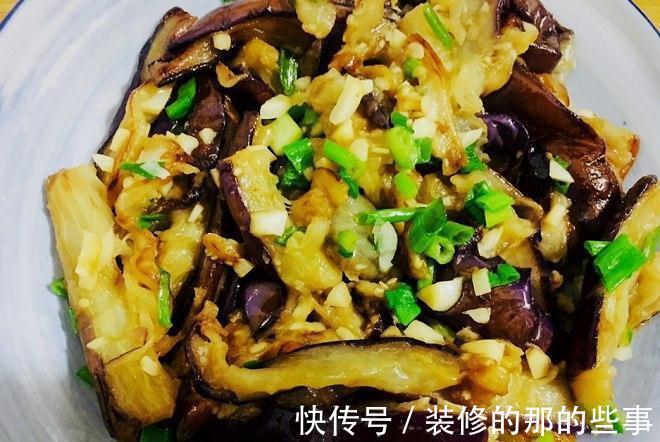 家常素菜菜谱，小炒茄子条，简单美味下饭，比肉好吃，吃不够