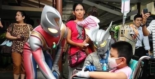 奥特曼|王尼玛恶搞奥特曼被告,我们的童年,不容任何人糟蹋