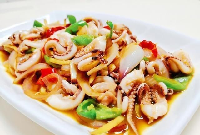 菜谱|家常海鲜菜谱,葱爆八爪鱼,脆嫰鲜美,美味营养,超下饭,吃不够