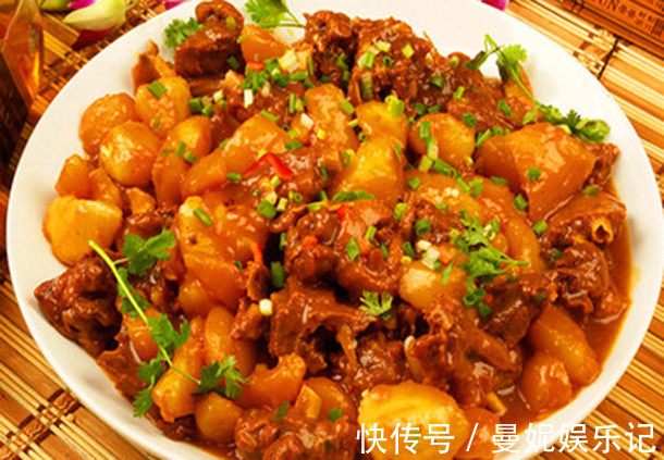 炖土豆|孩子年龄小夏天少吃冷饮,多吃暖胃菜,补虚养胃,保护肠胃防受凉