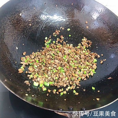 香菇|香菇肉汤圆健康营养、不油不腻，一家人晚饭吃真舒服