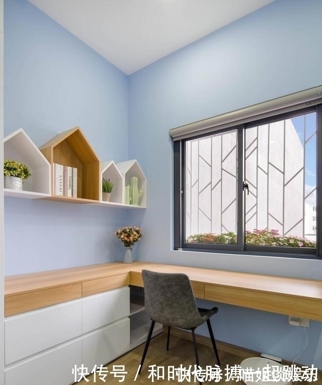 壁挂电视|卖掉城里100㎡,回农村建230㎡别墅,一楼院子顶楼露台,生活安逸