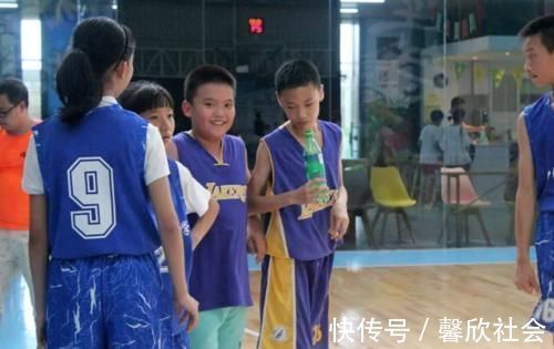 学生们|中小学生“身高标准”出炉,毕业前达到这里才算达标,别拖了后腿