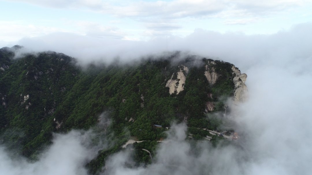 初夏，龟峰山依旧值得！门票降价，新景点等你来打卡