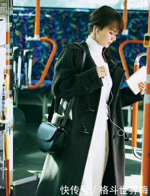 四五十岁的女人，日常穿衣坚持这3个“搭配习惯”，足够大气质感