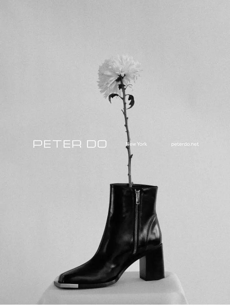 时髦|这个秋冬,让鞋子时髦起来的秘诀竟然是“变方”