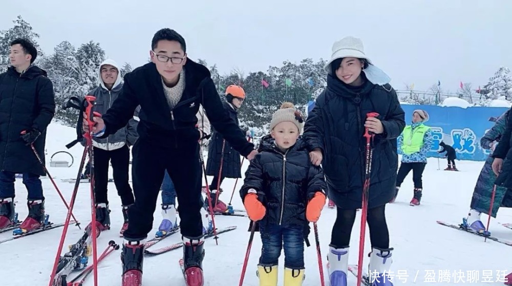 梦回|登状元楼看漫天飞雪，奇幻世界带您梦回巴国｜曹操带你耍安逸