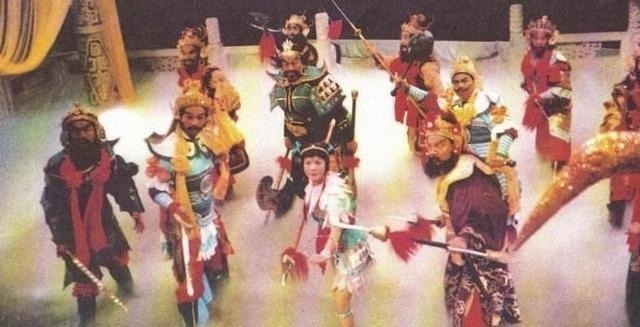 猴子@西游记,十万天兵天将真的打不过孙悟空吗?天庭一位神仙说出真相