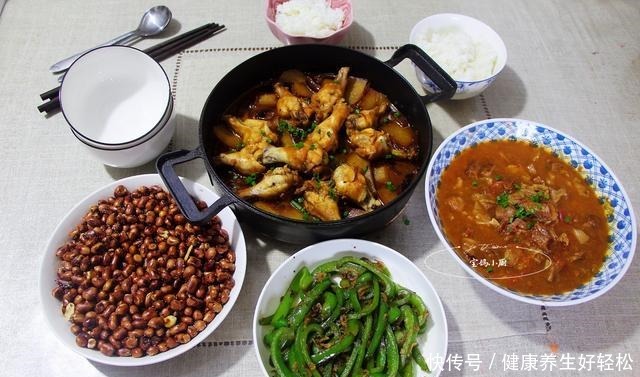 晒我家晚餐,每天换着花样做,经济实惠有营养,大人孩子吃得香!