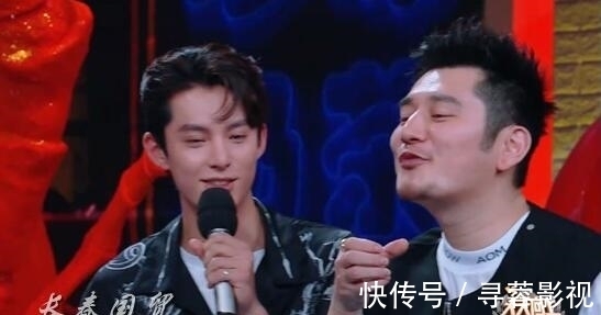 包子|錢楓昔日節(jié)目中開黃腔被扒,現(xiàn)場嘉賓滿臉尷尬,大張偉出面打圓場