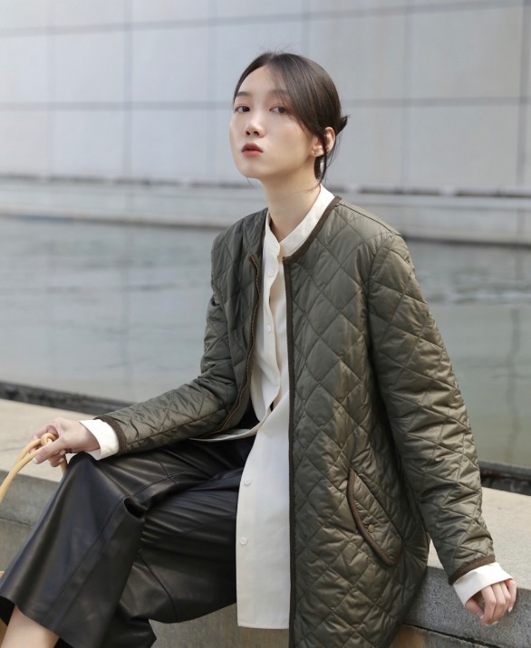 微胖身材 羽绒服怎么穿保暖又洋气?看看这些穿搭方式,简约日常又显气质