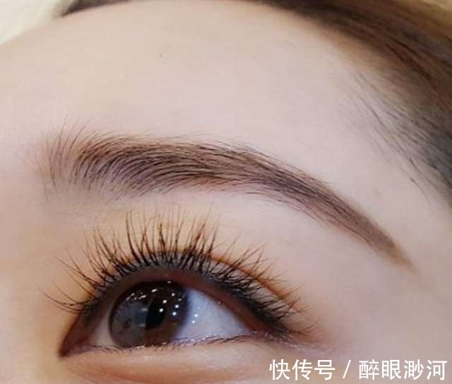 粉底|快速提升化妆水平,告别“手残”!美妆博主都私藏的20个化妆技巧