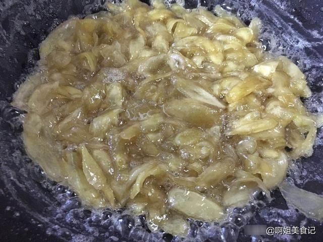 冰糖|三伏天，女人最该吃的是它，驱寒暖胃，好吃又养生