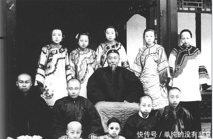 说三道四|他娶了自己的妹妹,虽然被人说三道四,但后来生下一子,中外闻名!