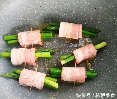 培根|培根焦香,芦笋脆嫩,芝士爆浆的~培根芝士卷芦笋#肉食者联盟#