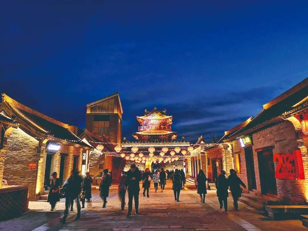 老街新“妆”!鹤壁这条街颜值、实力璀璨升级