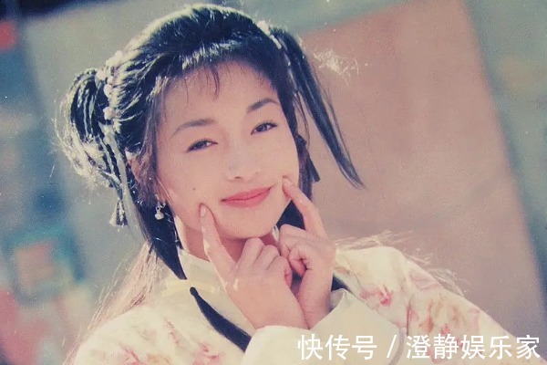 射雕英雄传!郭襄不是亲女儿吗黄蓉为何宁愿把武功藏在屠龙刀里,也不教她