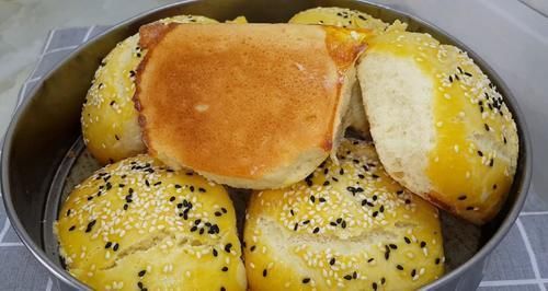 馒头不要蒸着吃了，掌握正确做法，老人孩子都爱吃，真的太好吃了