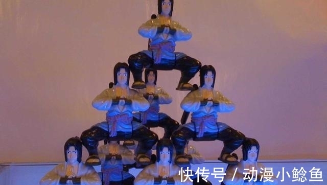 佐助|麦当劳联动奇葩手办“邪神佐助”身价涨10倍，网友：实在太顶了！