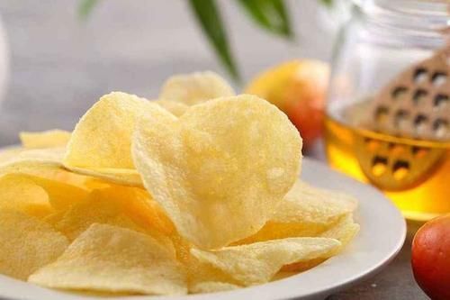 五六十年代整天吃咸菜，为什么高血压的人还少？医生说出答案