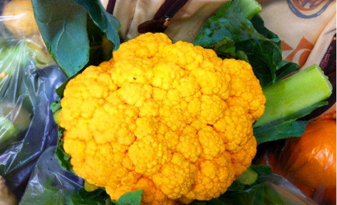 食物|经常失眠要多吃3种食物,好吃还不胖,常吃睡眠好,越吃越健康!