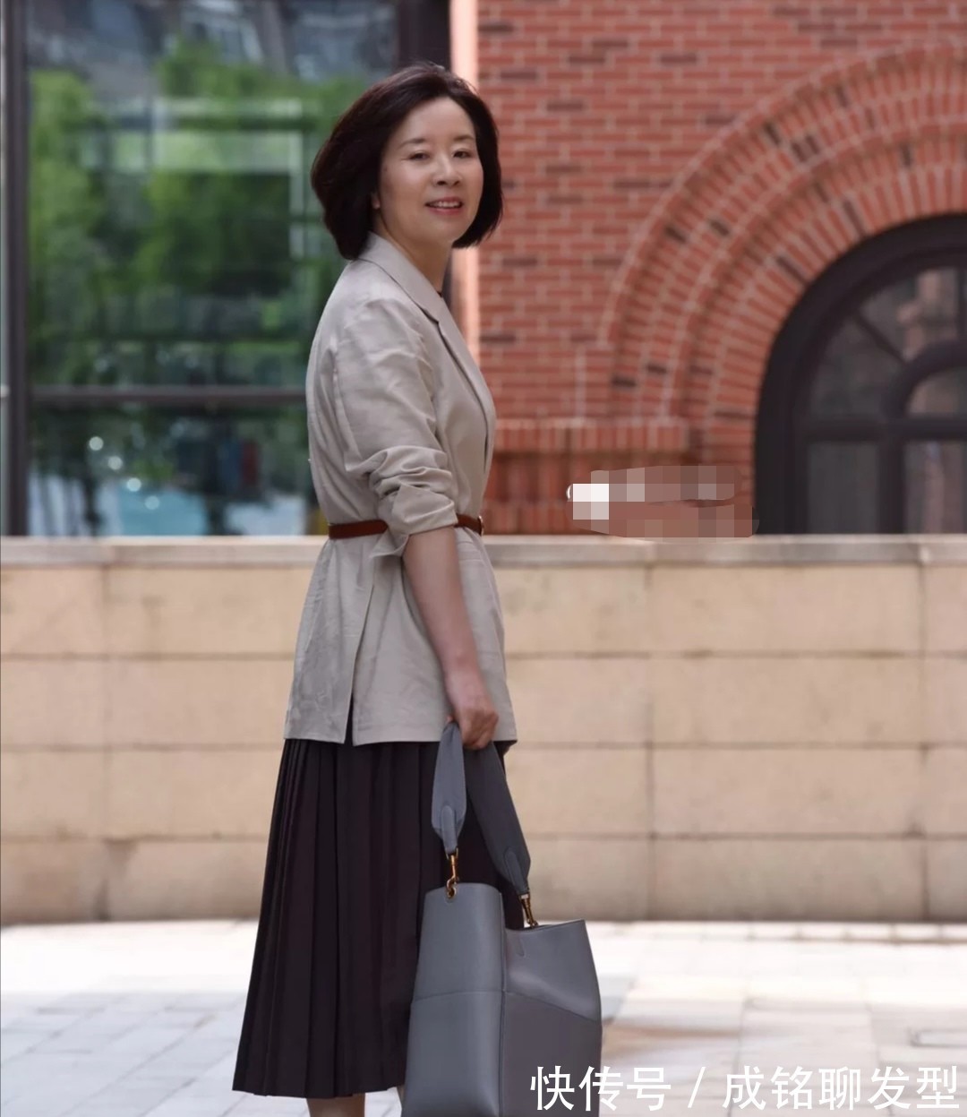 穿搭|别看这几位姐姐长相普通,却很会穿搭,每套衣服都能穿出高级感