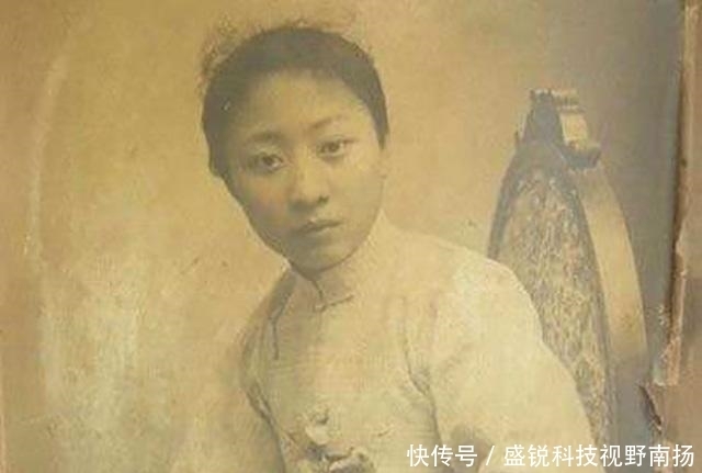 黄金荣|18年前,露兰春叫黄金荣一声"阿公",18年后,被黄金荣强娶霸占