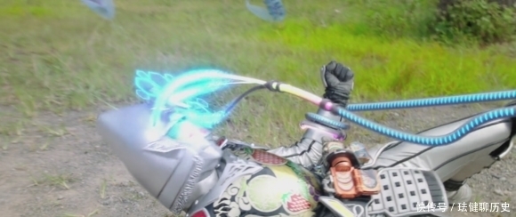 傻橙|《假面骑士》自诩为宇宙之神,这格调老司机都不懂,神也会有吃瘪的时候啊